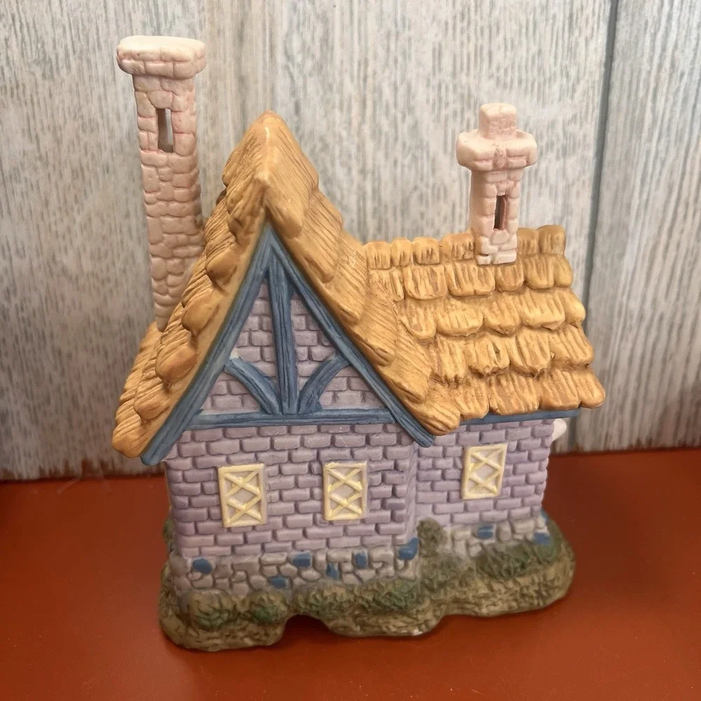 Vtg Ceramic Toy Shop Building for Easter Village‎ REPLACEMENT PIECE christmas